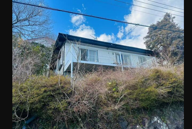 伊東市赤沢 空き家・中古戸建 現況写真 3枚目