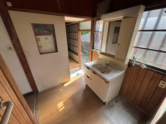 焼津市すみれ台１丁目 空き家・中古戸建 現況写真 6枚目