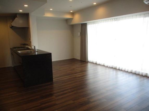 葵区人宿町２丁目 空き家・中古戸建 現況写真 2枚目